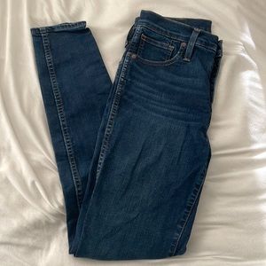 Madewell 10” High Rise Skinny Jeans - Dark Wash - Size 27